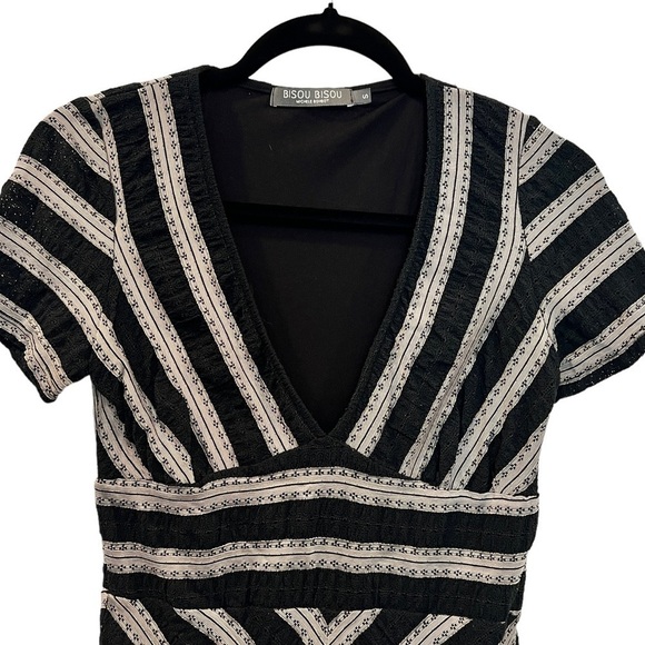 Bisou Bisou black and silver dress size small - Picture 3 of 6